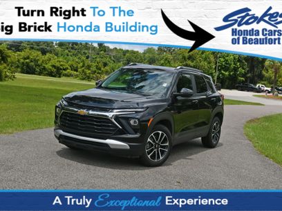 Used 2025 Chevrolet TrailBlazer LT
