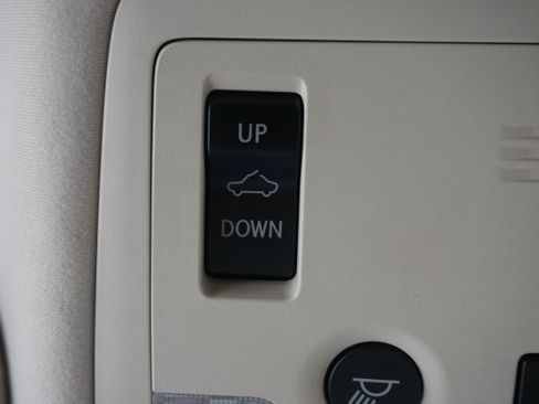 Used 2013 Lexus ES 350 w/ Luxury Pkg FWD image 26