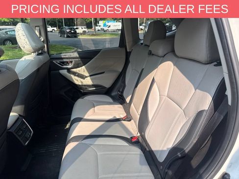 Used 2019 Subaru Forester Limited AWD/4WD image 12