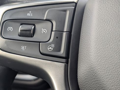 Used 2022 Chevrolet Silverado 1500 RST AWD/4WD image 36