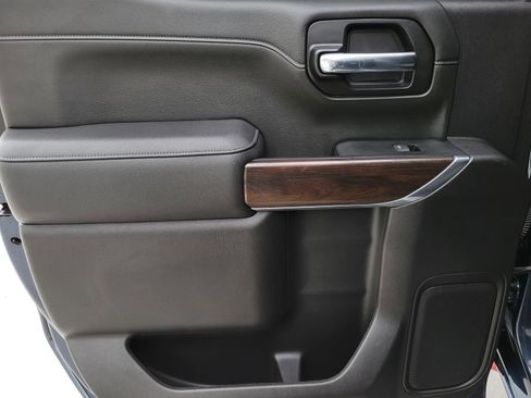 Used 2022 GMC Sierra 1500 SLT image 9