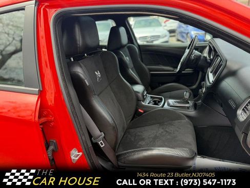 Used 2019 Dodge Charger Scat Pack w/ Dynamics Package image 22