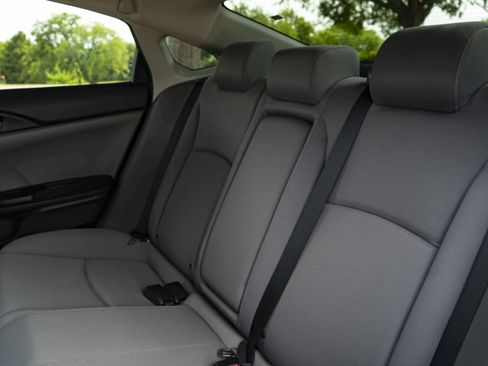 Used 2018 Honda Civic EX-T image 18