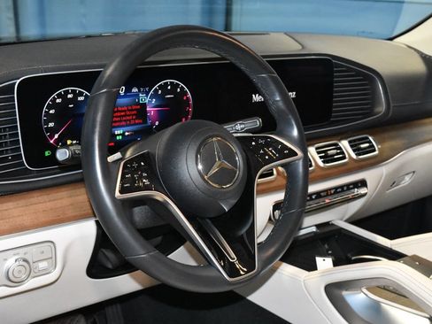 Certified 2024 Mercedes-Benz GLS 450 4MATIC image 2