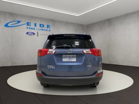 Used 2013 Toyota RAV4 XLE FWD image 9