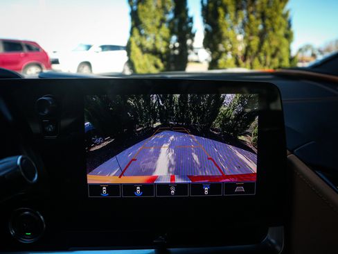 Used 2021 Chevrolet Corvette Stingray Preferred Cpe w/ 2LT image 26