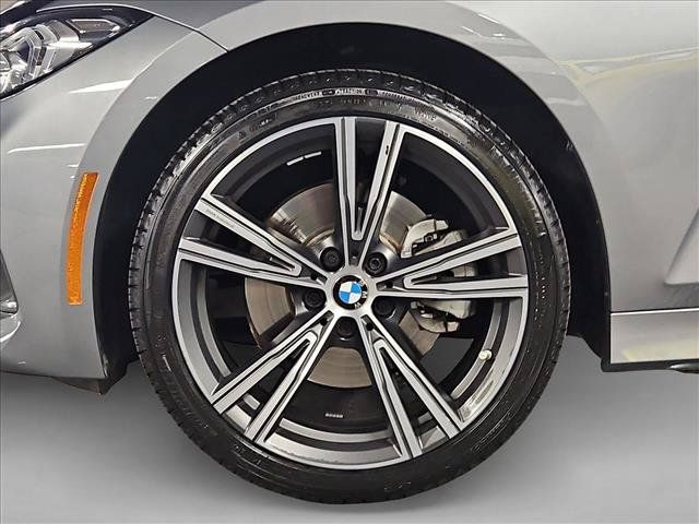 Certified 2023 BMW 330i Sedan w/ Premium Package RWD image 25