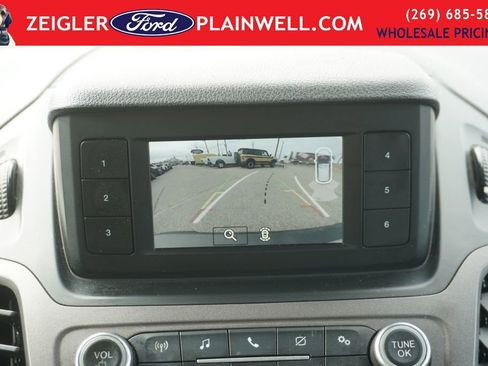 Used 2019 Ford Transit Connect XL image 18