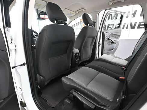 Used 2019 Ford Escape SE AWD/4WD image 37