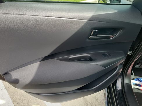 Certified 2025 Toyota Corolla LE FWD image 12