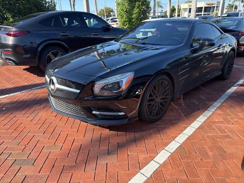 Used 2015 Mercedes-Benz SL 400 image 1
