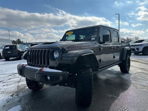 Used 2023 Jeep Gladiator Mojave w/ Cold Weather Group image 10