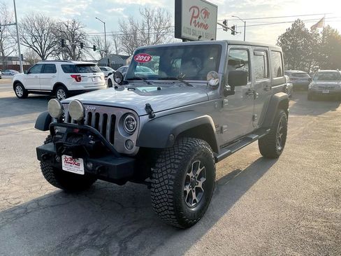 Used 2013 Jeep Wrangler Unlimited Sport w/ Dual Top Group image 2
