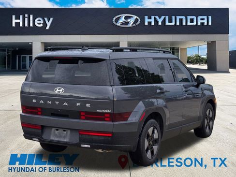 Certified 2025 Hyundai Santa Fe SEL AWD/4WD image 4