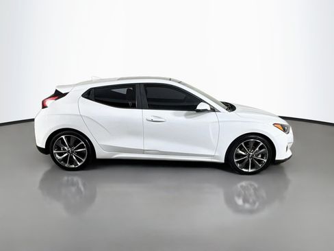 Used 2020 Hyundai Veloster 2.0 Premium FWD image 11