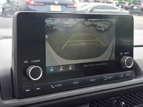 Used 2024 Honda CR-V LX image 18
