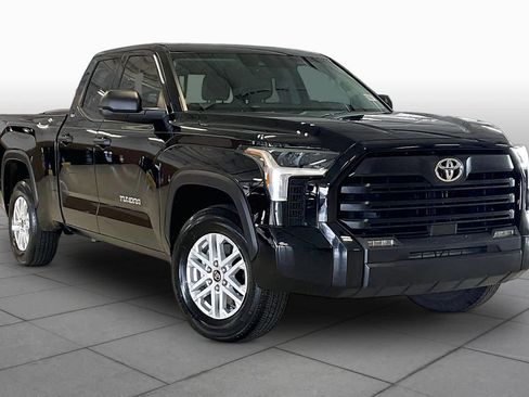 Used 2023 Toyota Tundra SR5 RWD image 2