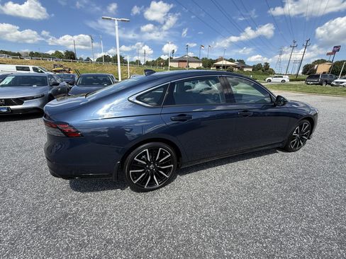 New 2026 Honda Accord Touring image 10