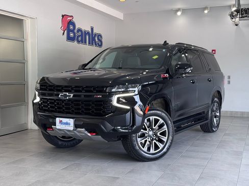 Certified 2023 Chevrolet Tahoe Z71 w/ Luxury Package AWD/4WD image 2