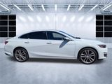 Used 2021 Chevrolet Malibu LT image 3
