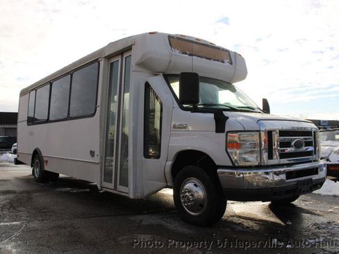 Used 2016 Ford E-450 and Econoline 450 Super Duty w/ Shuttle Bus Prep Package image 2