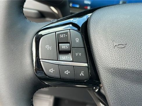 New 2025 Ford Escape SE w/ PHEV Premium Package image 25