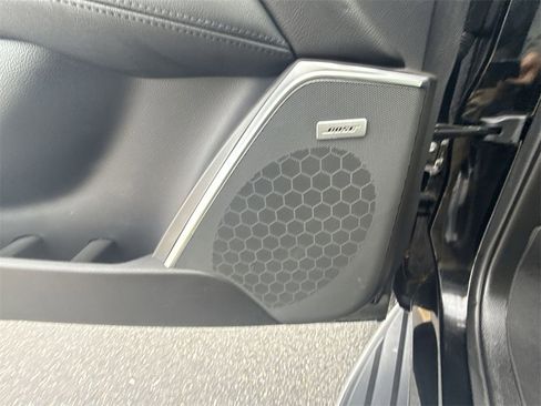 Certified 2020 Cadillac Escalade Luxury w/ Escalade Sport Edition image 24