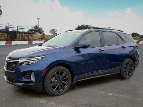 Used 2022 Chevrolet Equinox RS w/ LPO, Floor Liner Package FWD image 5