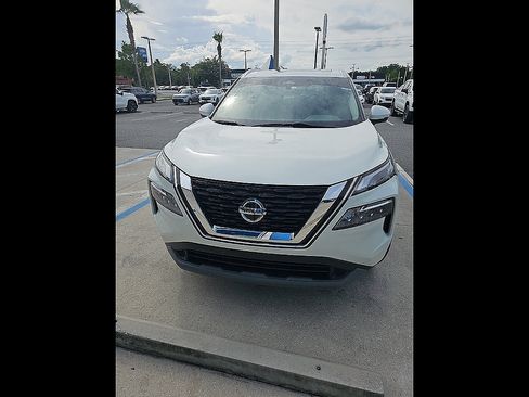 Used 2021 Nissan Rogue SV w/ Premium Package FWD image 74