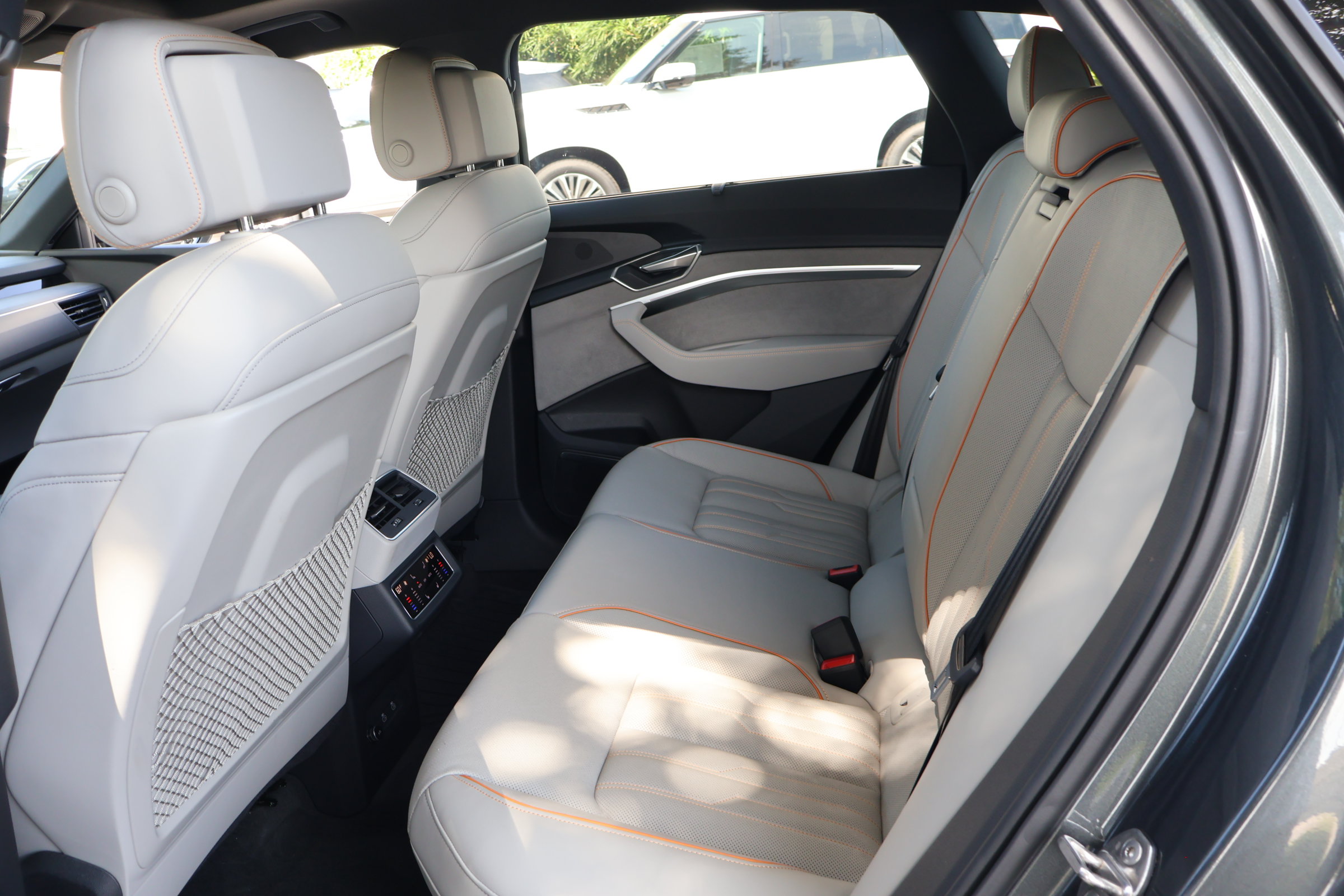 Used 2024 Audi Q8 e-tron Prestige w/ Prestige Package AWD/4WD image 17
