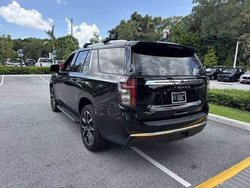 Used 2022 Chevrolet Tahoe LT w/ LT Signature Package RWD image 13