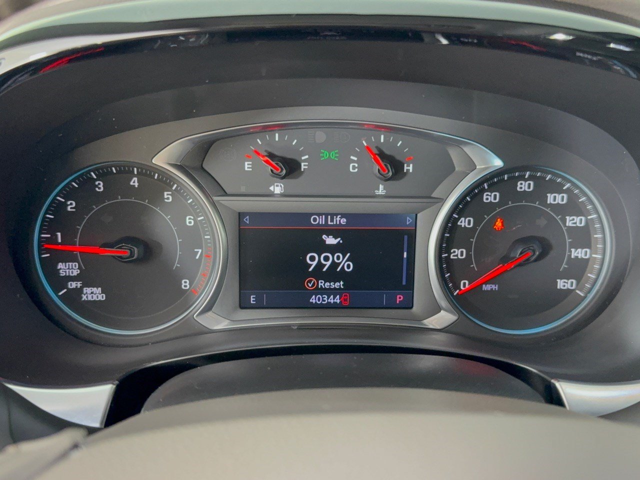 Used 2020 Chevrolet Traverse LT FWD image 26