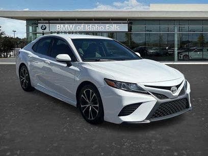 Used 2018 Toyota Camry SE w/ Protection Package (Q2)