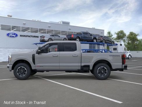 New 2026 Ford F250 Platinum AWD/4WD image 4