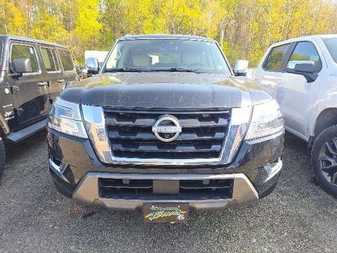 Used 2022 Nissan Armada Platinum w/ Captain's Chairs Package AWD/4WD image 11