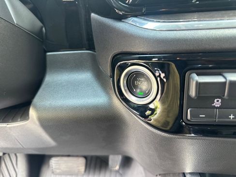 Used 2024 Chevrolet Silverado 1500 LTZ image 9