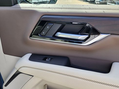 New 2026 GMC Yukon XL Denali w/ Sun & Power Step Package image 44