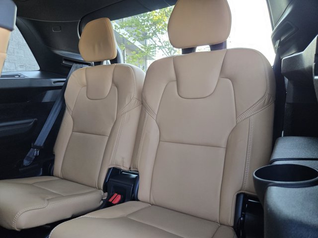 Used 2022 Volvo XC90 T6 Inscription w/ Advanced Package AWD/4WD image 13