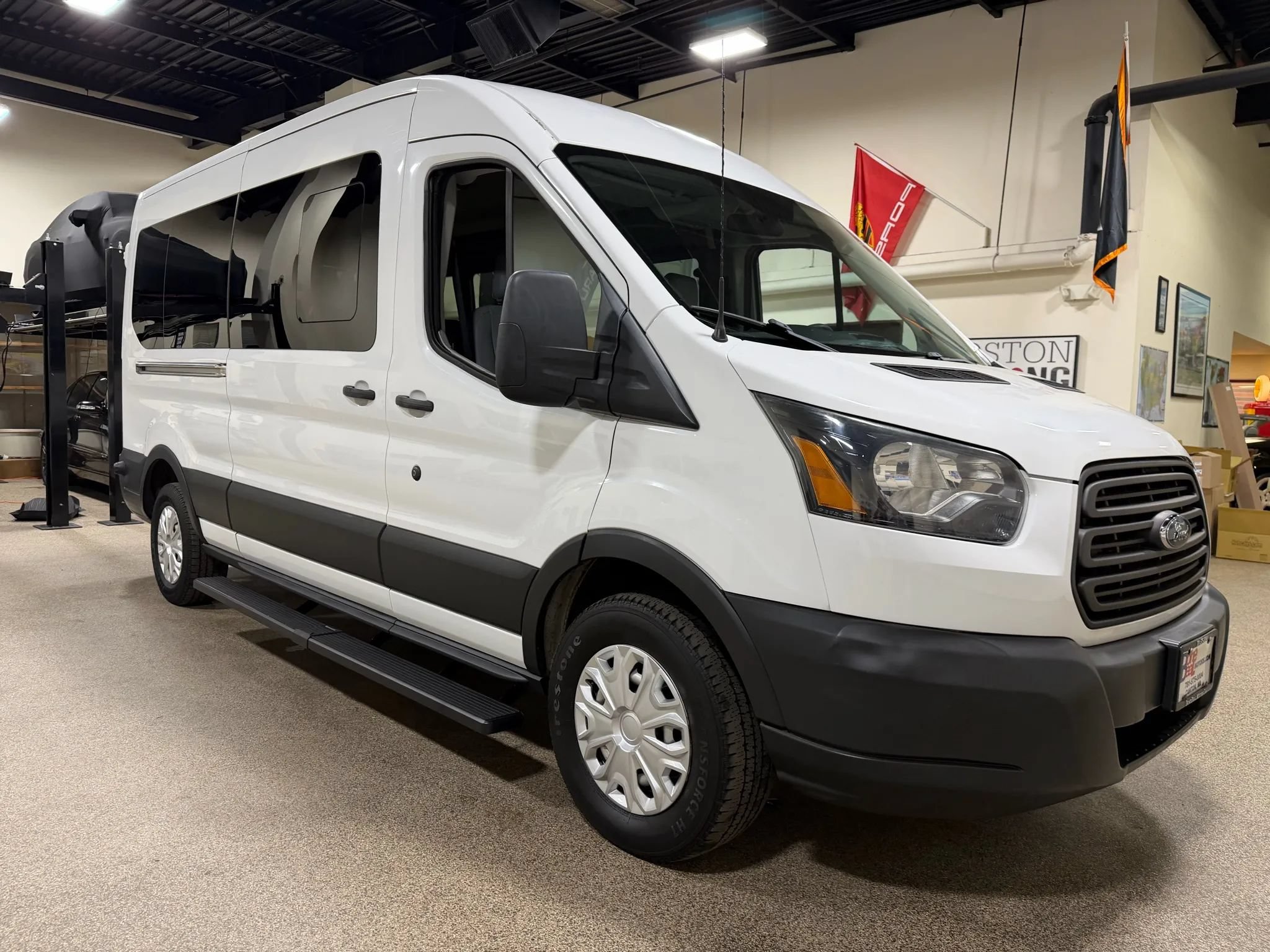 Used 2015 Ford Transit 250 148 Medium Roof RWD image 15