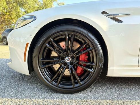 Used 2022 BMW M5 w/ Executive Package AWD/4WD image 13