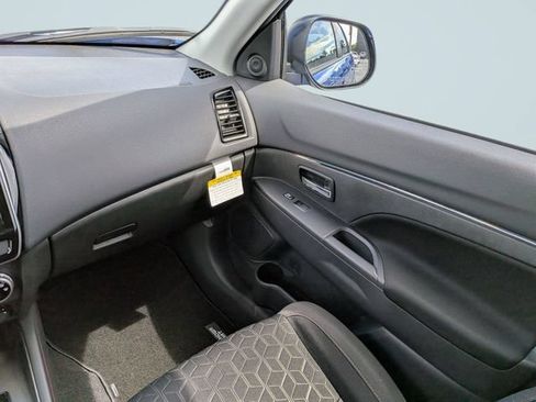 New 2027 Mitsubishi Outlander Sport LE FWD image 15