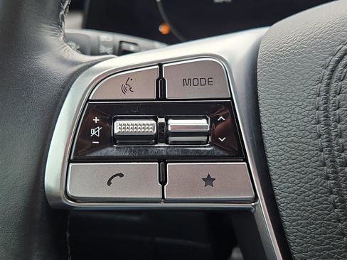 Certified 2023 Kia Telluride SX image 32