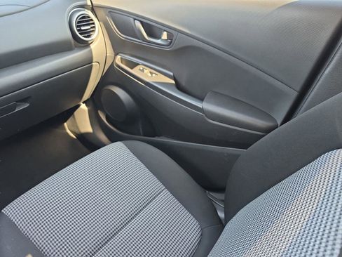 Used 2021 Hyundai Kona SEL w/ Cargo Package image 21