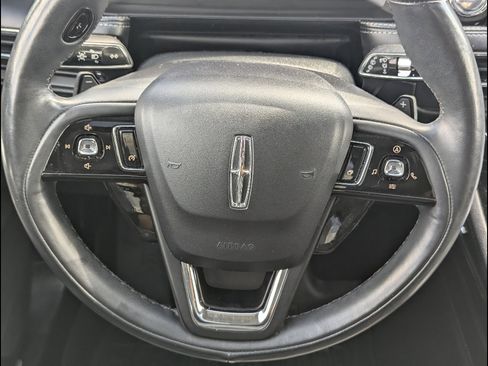 Used 2022 Lincoln Corsair Reserve w/ Sport Package image 28