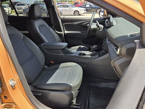 Used 2024 Buick Envista Preferred w/ Convenience I Package FWD image 19