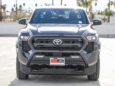 New 2026 Toyota Tacoma SR5 image 3