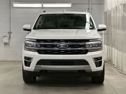Used 2022 Ford Expedition Max Limited AWD/4WD image 34