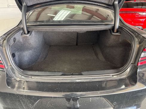 Used 2019 Dodge Charger R/T w/ Driver Confidence Group image 18