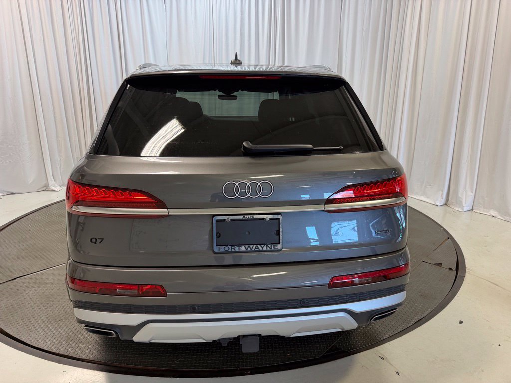 Used 2026 Audi Q7 3.0T Premium Plus AWD/4WD image 16