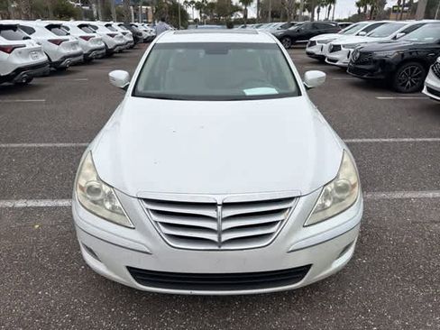 Used 2009 Hyundai Genesis 3.8 w/ Premium Plus Pkg 3 image 3